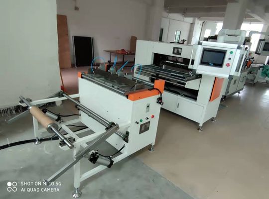 Machines de fabrication de filtres automobiles de 1 kW Machines de filtration HEPA multicouche multicouche