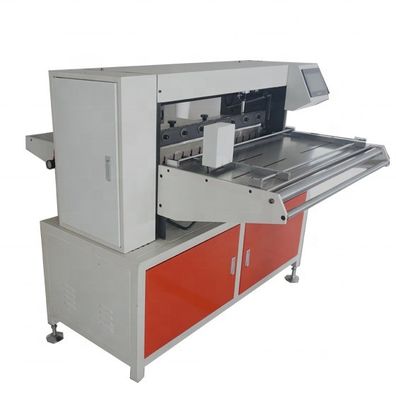 Machine de pliage par filtre HEPA informatisée 1 kW Machine de pliage par couteau 1300 mm Largeur de travail