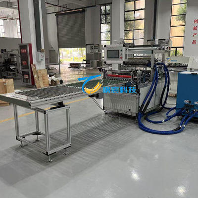 La machine de distribution d'adhésif à fusion chaude est une machine de collage respectueuse de l'environnement et entièrement compatible