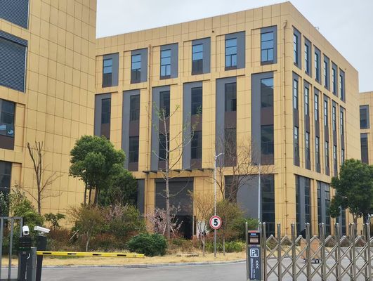Production automatisée pour réaliser une fabrication efficace d'éléments de filtre à air