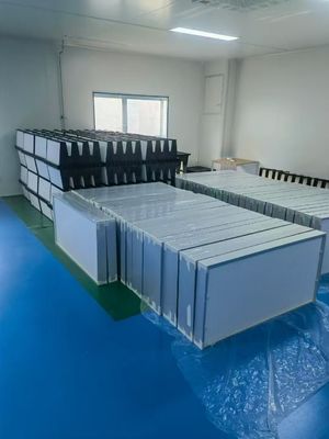 Machines de remplissage et d'étanchéité de filtres à huile d'approvisionnement direct en usine