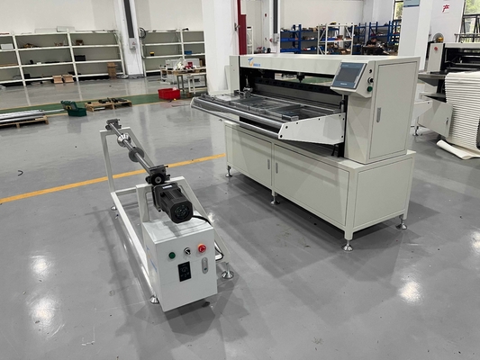 Machine automatique de pliage de fichiers papier