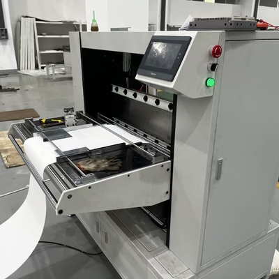 Série de machines à plier le papier filtre - Vitesse d'alimentation de l'équipement : 0,5 m