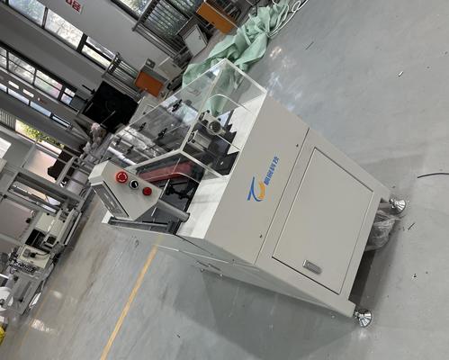 Machine de découpe transversale de haute qualité pour équipement de fabrication de filtres à air