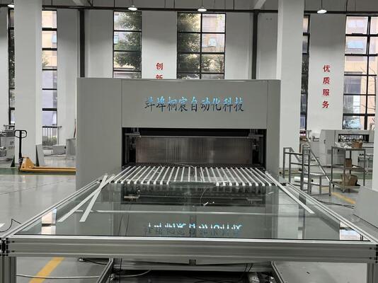 Ligne de production pliante de filtres en fibre de verre modulaires contrôlés par PLC pour les systèmes de ventilation industriels avec une personnalisation flexible