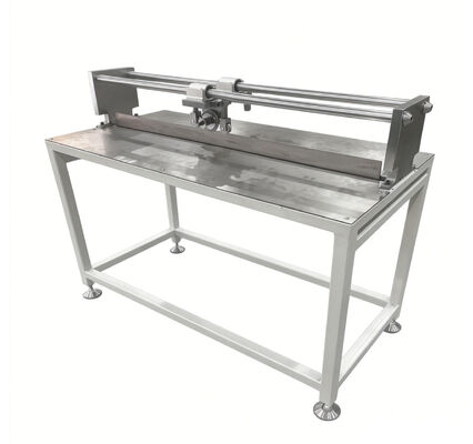 Machine de découpe transversale automatique pour papier filtre