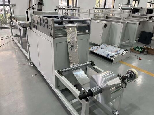 Filtre HEPA à clapboard à grand débit d'air, séparateur en aluminium à plis profonds, filtre à tas pour machine à plisser HVAC