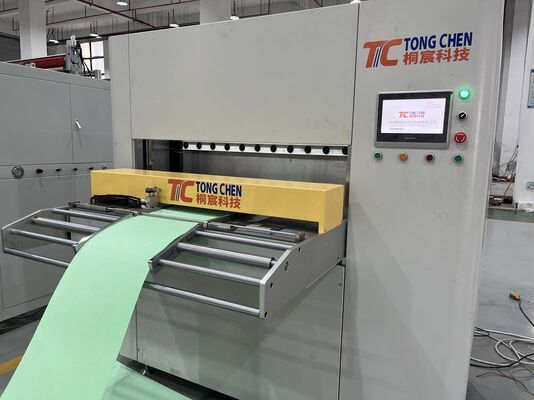 Système de pliage de hauteur de pliage de 300 mm conçu avec précision pour une durabilité accrue pour la production à grande échelle