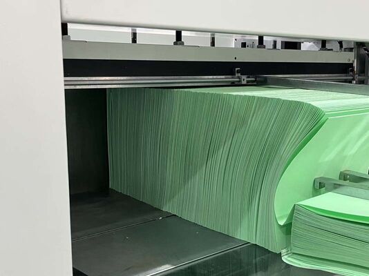 Système de pliage de hauteur de pliage de 300 mm conçu avec précision pour une durabilité accrue pour la production à grande échelle