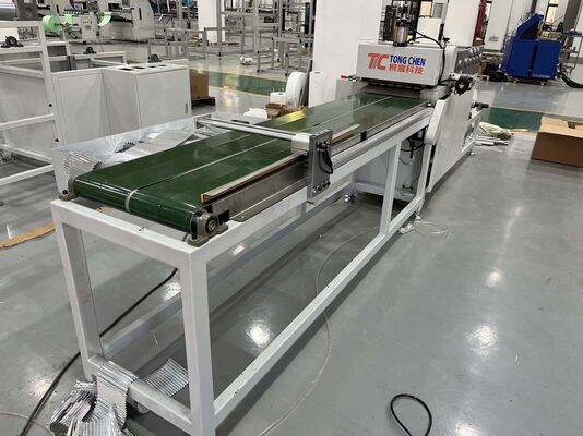 Plieuse haute efficacité automatique à plis partitionnés pour filtre en feuille d'aluminium